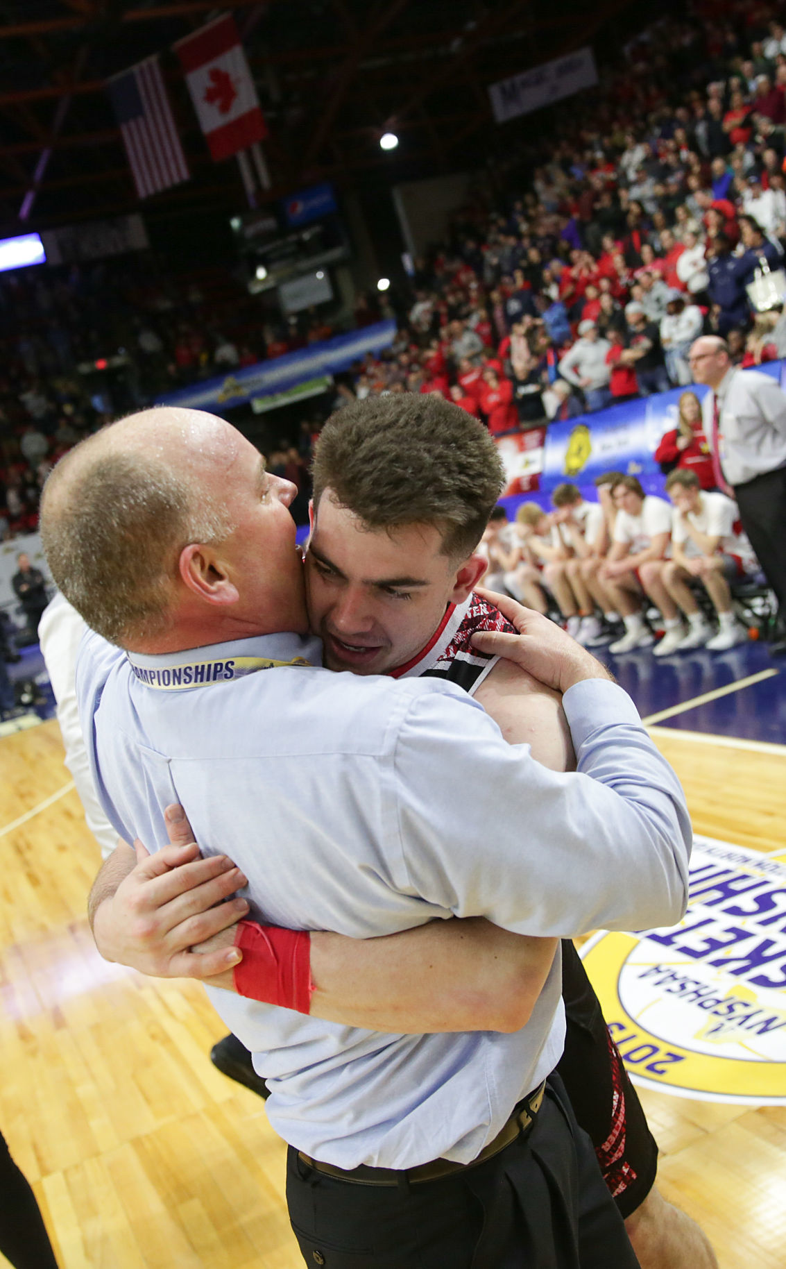Boys Basketball: Glens Falls wins state title